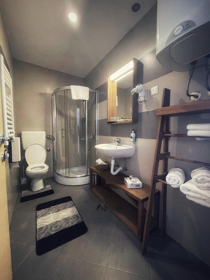 Falling Star Apartman Brzece Brzeće Exterior foto